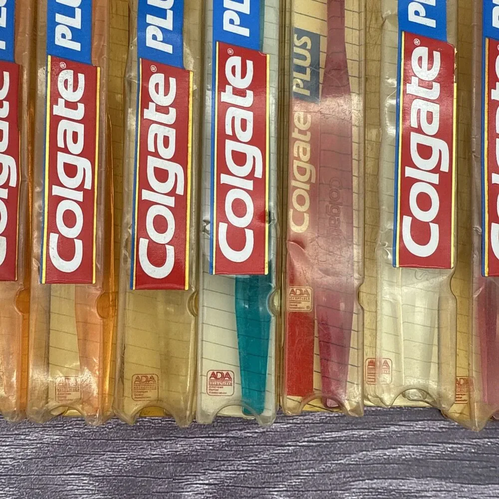 12 Vintage Colgate Plus Toothbrush Diamond 1 Shaped Full Head Medium Bristles